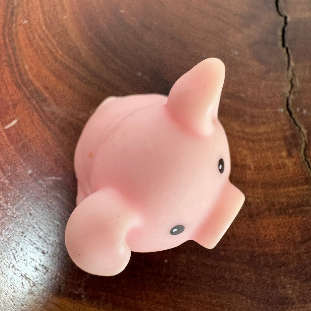 Fisher Price Little People Pink Pig Farm Animal Figure 12/16TLB Replacement Toy - Picture 6 of 7